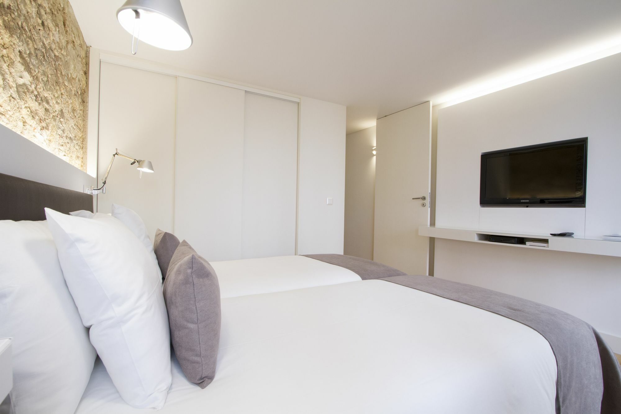 Boutique Apartment Cris Do Carmo ลิสบอน ภายนอก รูปภาพ