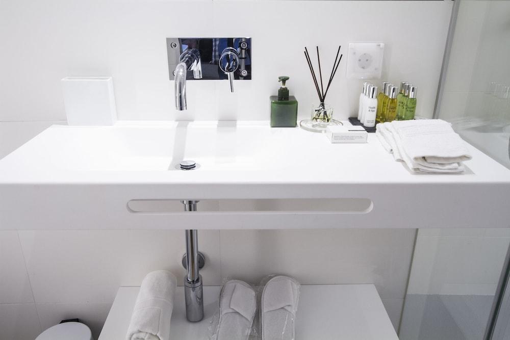 Boutique Apartment Cris Do Carmo ลิสบอน ภายนอก รูปภาพ